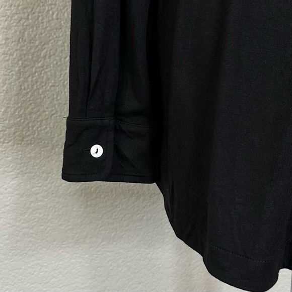 Soft Surroundings Black Criss-Cross Back Button Down Tunic Shirt, Sz Medium - Picture 7 of 13